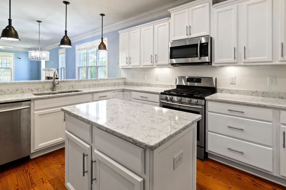 Filth & Squalor Cleanup in North Amityville, NY